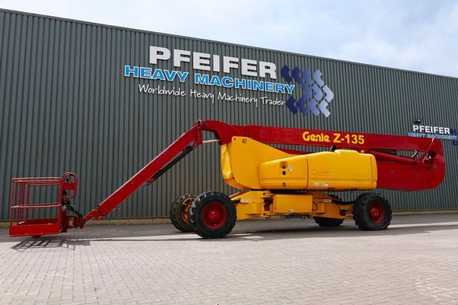 Genie ZX135/70 Diesel, 4x4x4 Drive, 43m Lifting Height, - رافعات سلة مفصلية: صور 1 Genie ZX135/70 Diesel, 4x4x4 Drive, 43m Lifting Height, - رافعات سلة مفصلية: صور 1