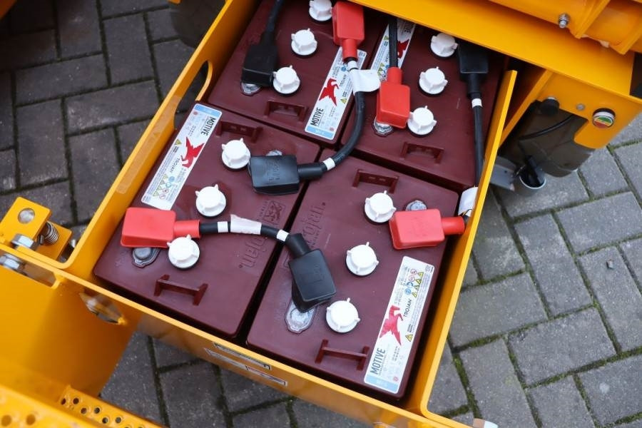 Haulotte Compact 10N Valid Iinspection, *Guarantee! 10m Wor - رافعات مقصية: صور 5 Haulotte Compact 10N Valid Iinspection, *Guarantee! 10m Wor - رافعات مقصية: صور 5