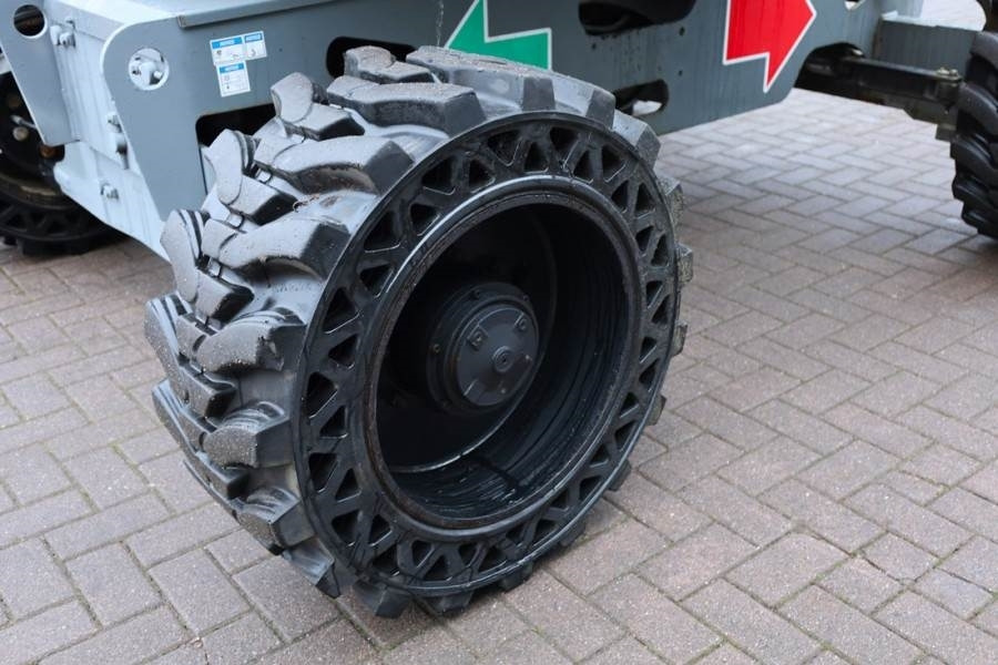 Haulotte HA16RTJ Pro Diesel, 4x4x4 Drive, 16 m Working Heig - رافعات سلة مفصلية: صور 2 Haulotte HA16RTJ Pro Diesel, 4x4x4 Drive, 16 m Working Heig - رافعات سلة مفصلية: صور 2