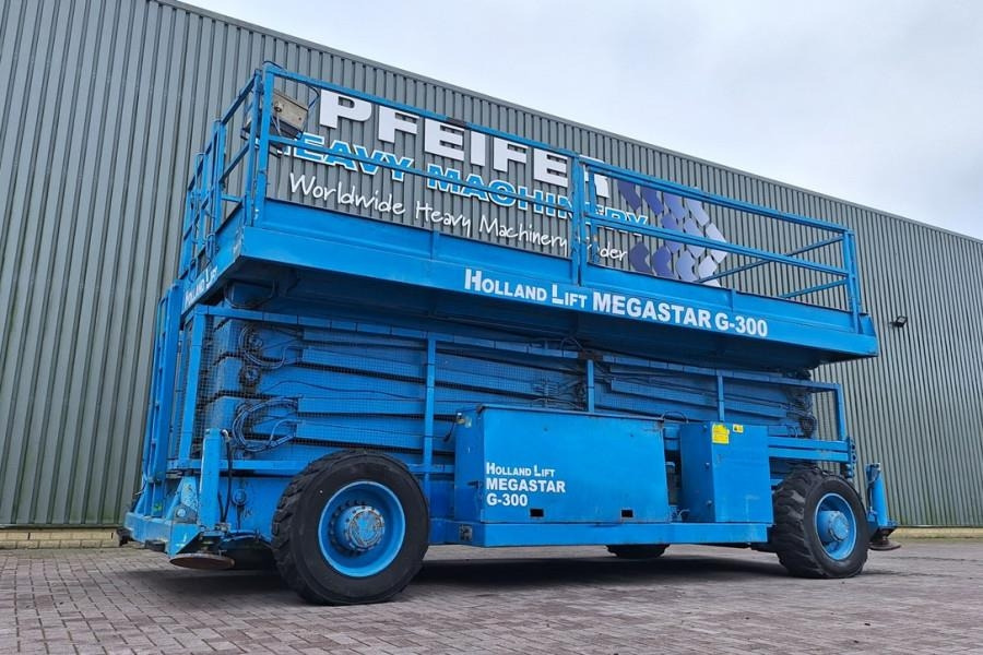 Holland Lift Megastar G300 Diesel, 4x4x4 Drive, 33.5m Working H - رافعات مقصية: صور 1 Holland Lift Megastar G300 Diesel, 4x4x4 Drive, 33.5m Working H - رافعات مقصية: صور 1