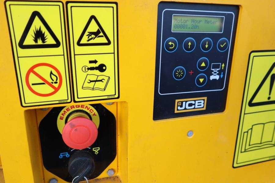 JCB S1930E Valid inspection, *Guarantee! 8m Working He - رافعات مقصية: صور 4 JCB S1930E Valid inspection, *Guarantee! 8m Working He - رافعات مقصية: صور 4