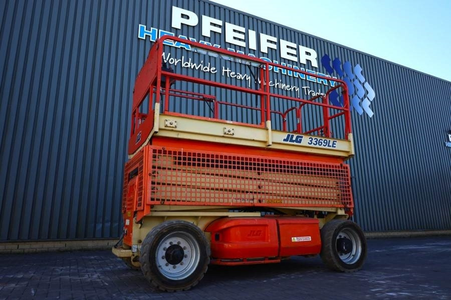 JLG 3369LE Electric, 12m Working Height, 450kg Capacit  - رافعات مقصية: صور 1 JLG 3369LE Electric, 12m Working Height, 450kg Capacit  - رافعات مقصية: صور 1