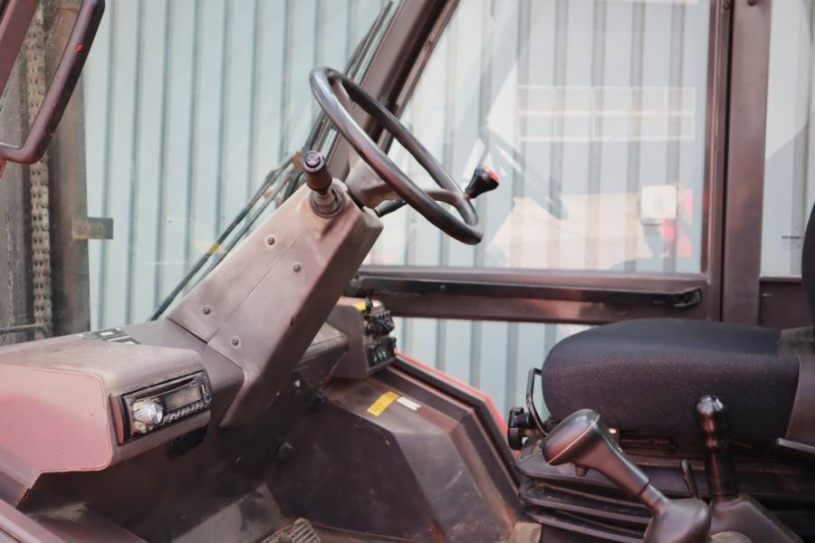 Manitou M30-4 Diesel, 4x4 Drive, 3t Capacity, Triplex Mast - شاحنات الطرق الوعرة: صور 4 Manitou M30-4 Diesel, 4x4 Drive, 3t Capacity, Triplex Mast - شاحنات الطرق الوعرة: صور 4
