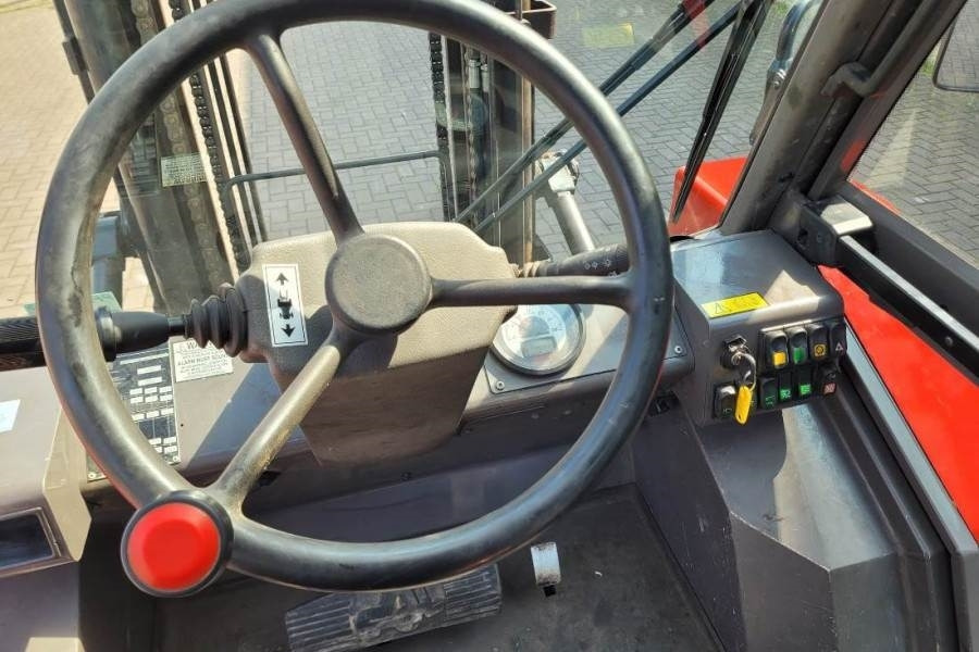 Manitou M30-4 Valid Inspection, *Guarantee, Diesel, 4x4 Dr - شاحنات الطرق الوعرة: صور 4 Manitou M30-4 Valid Inspection, *Guarantee, Diesel, 4x4 Dr - شاحنات الطرق الوعرة: صور 4