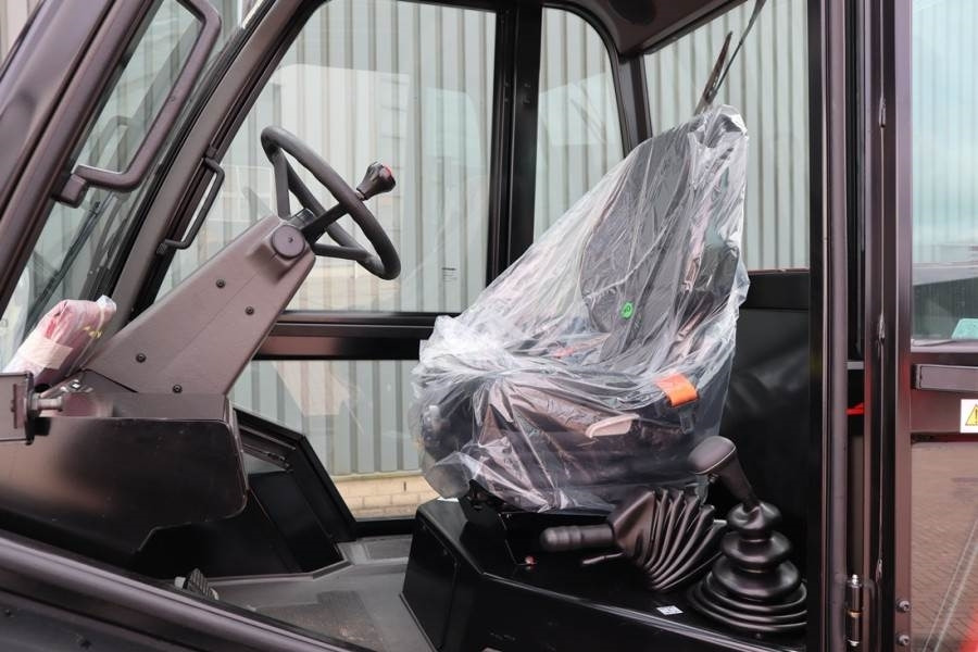 Manitou M30-4 Valid inspection, *Guarantee! Diesel, 4x4 Dr - شاحنات الطرق الوعرة: صور 3 Manitou M30-4 Valid inspection, *Guarantee! Diesel, 4x4 Dr - شاحنات الطرق الوعرة: صور 3