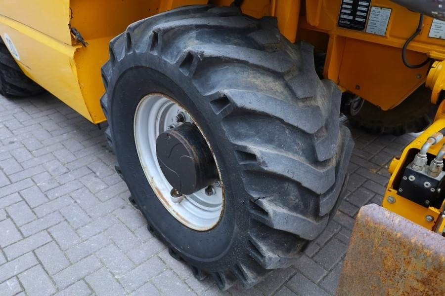 رافعة تلسكوبية Manitou MRT2150 Privilege Diesel, 4x4 Drive And 4-Wheel St: صور 17