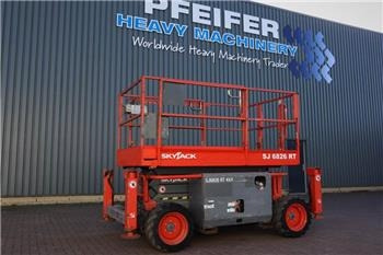 SkyJack SJ6826 Diesel, 4x4 Drive, 10m Working Height, 567k - رافعات مقصية: صور 1 SkyJack SJ6826 Diesel, 4x4 Drive, 10m Working Height, 567k - رافعات مقصية: صور 1