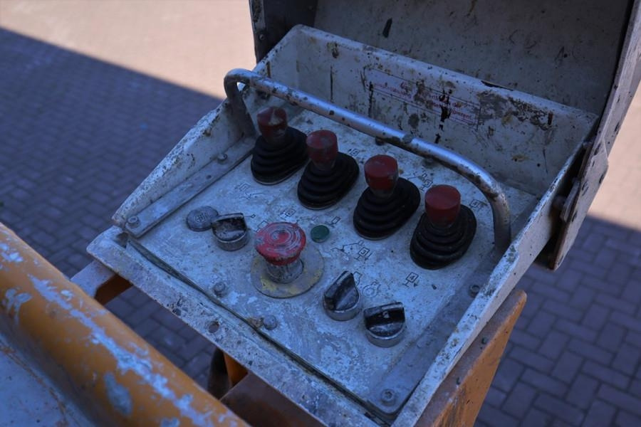 Teupen EURO B16T As-Is, Driving Licence B/3, Diesel, 16m - مصاعد الازدهار محمولة على شاحنة: صور 4 Teupen EURO B16T As-Is, Driving Licence B/3, Diesel, 16m - مصاعد الازدهار محمولة على شاحنة: صور 4