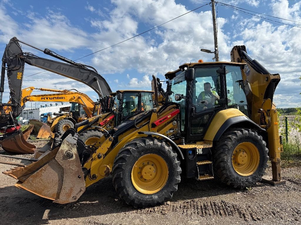 CAT 444 - حفار متعدد الاستخدام: صور 3 CAT 444 - حفار متعدد الاستخدام: صور 3