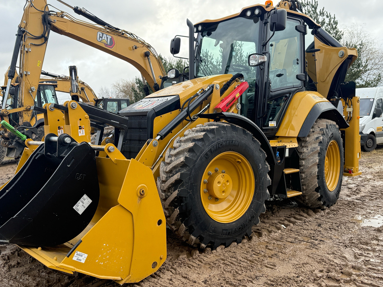 CATERPILLAR 434 - حفار متعدد الاستخدام: صور 5 CATERPILLAR 434 - حفار متعدد الاستخدام: صور 5