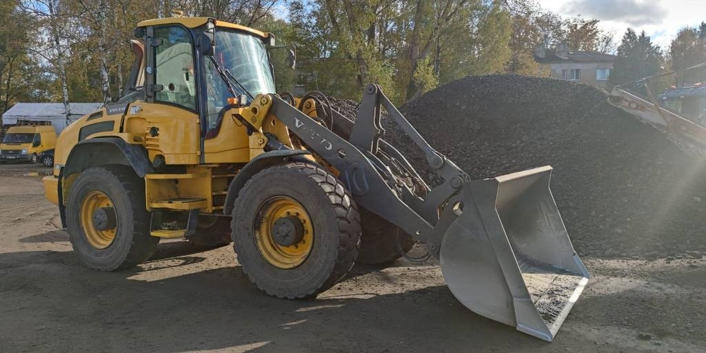Volvo L 45 G - اللودر بعجل: صور 2 Volvo L 45 G - اللودر بعجل: صور 2