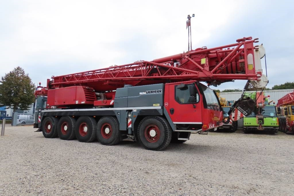 Liebherr LTM 1100-5.2  - رافعة لجميع التضاريس: صور 2 Liebherr LTM 1100-5.2  - رافعة لجميع التضاريس: صور 2