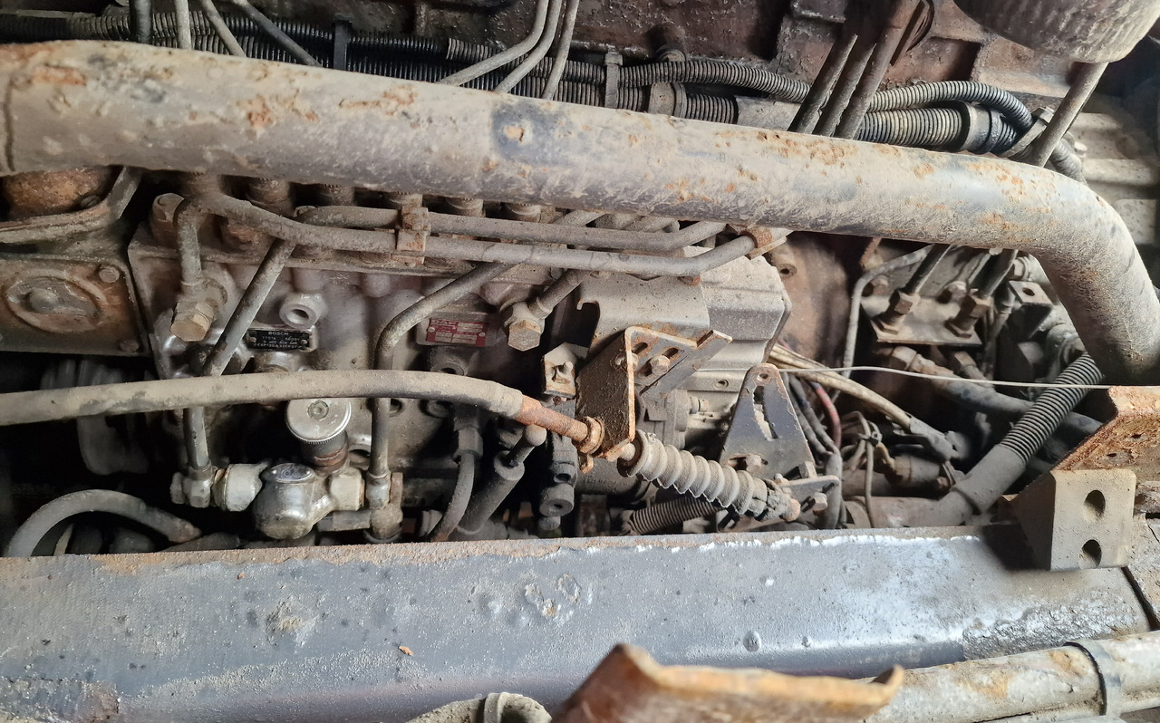 DAF 95.430 XF Euro2 manual - شاحنة جرار: صور 5 DAF 95.430 XF Euro2 manual - شاحنة جرار: صور 5