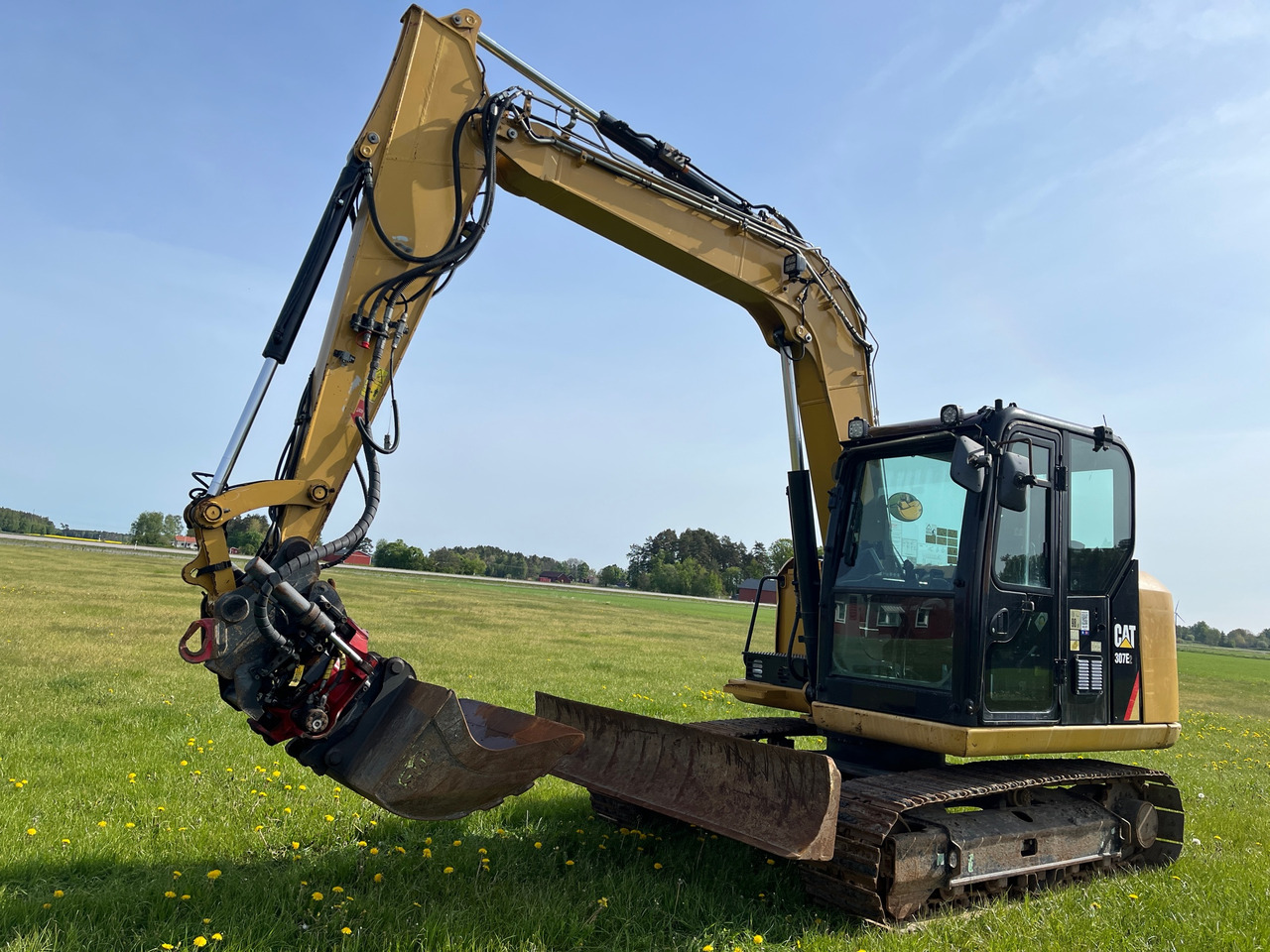 CAT 307 E2 - حفارة: صور 1 CAT 307 E2 - حفارة: صور 1