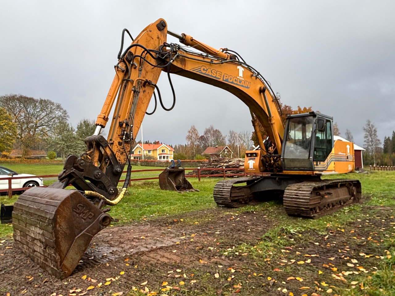 Case 1288LC - حفارة: صور 1 Case 1288LC - حفارة: صور 1