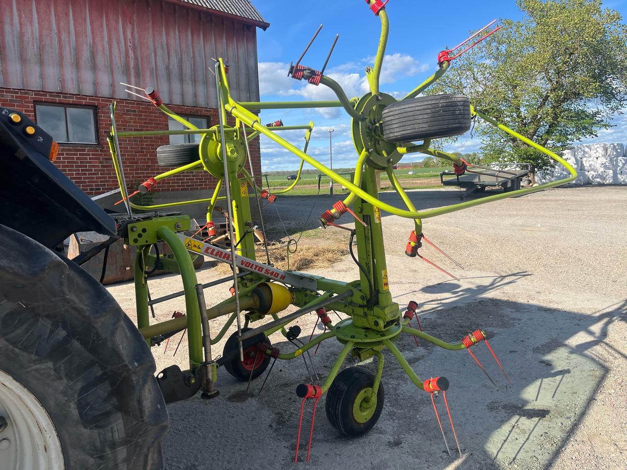 Claas Volto 540 H - لمّامَة القش: صور 1 Claas Volto 540 H - لمّامَة القش: صور 1