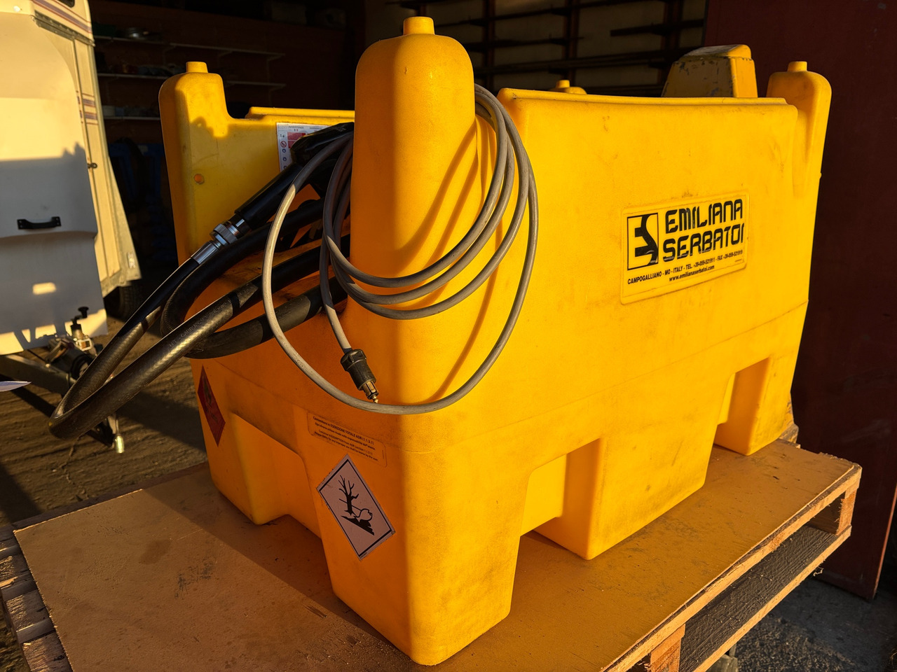 Emiliana Serbator - خزان تخزين: صور 1 Emiliana Serbator - خزان تخزين: صور 1