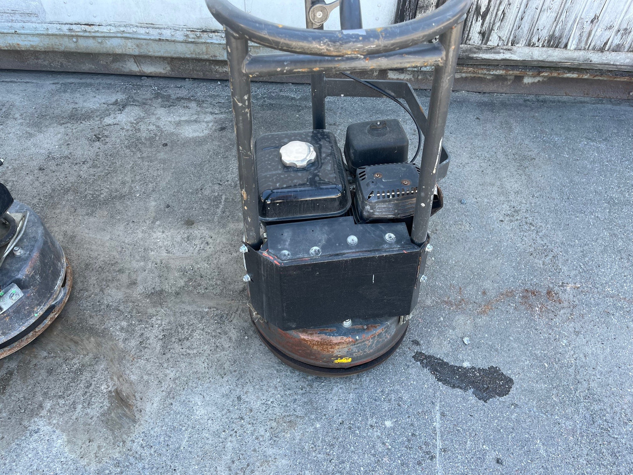 Husqvarna LX90 - صفائح اهتزازية: صور 1 Husqvarna LX90 - صفائح اهتزازية: صور 1
