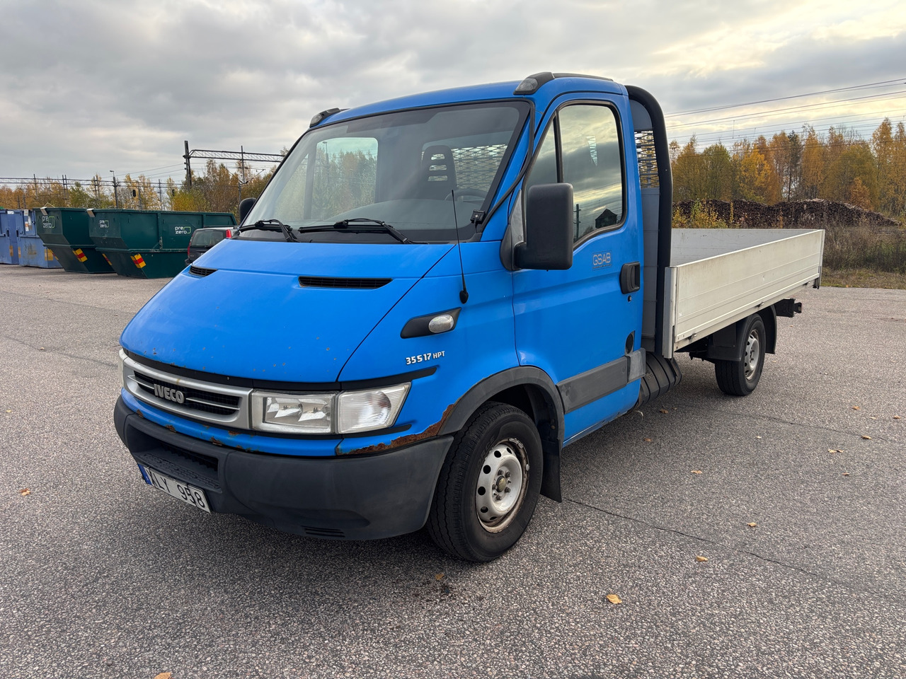 Iveco 35S17 - شاحنات مسطحة: صور 1 Iveco 35S17 - شاحنات مسطحة: صور 1