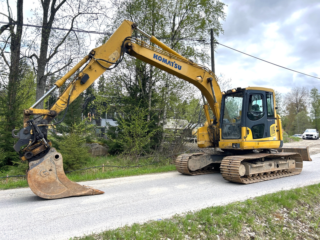 Komatsu PC138US-8 - حفارة: صور 1 Komatsu PC138US-8 - حفارة: صور 1