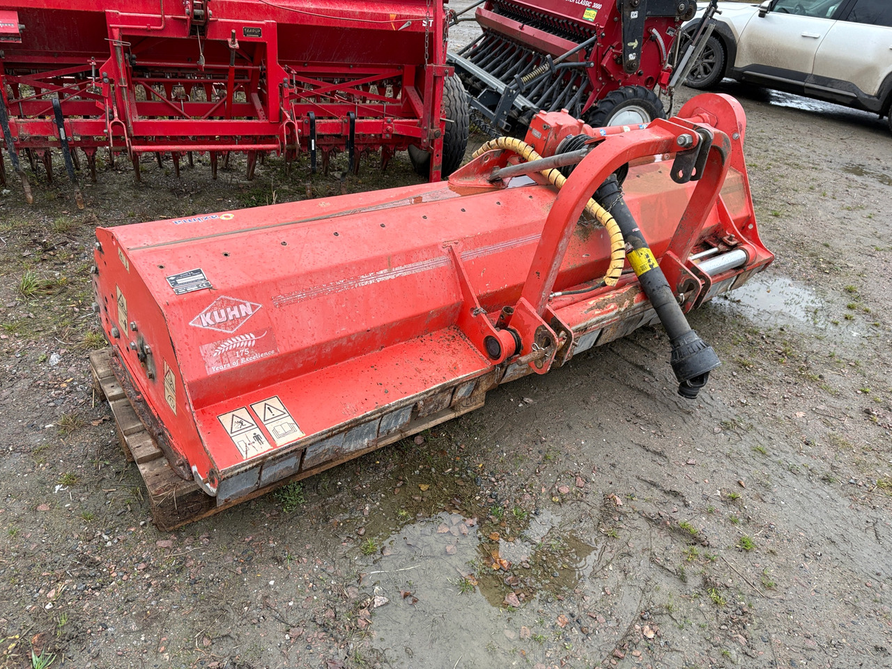 Kuhn VKM 305 - التقطيع جزازة/ ماكينات قطع الحشائش: صور 1 Kuhn VKM 305 - التقطيع جزازة/ ماكينات قطع الحشائش: صور 1