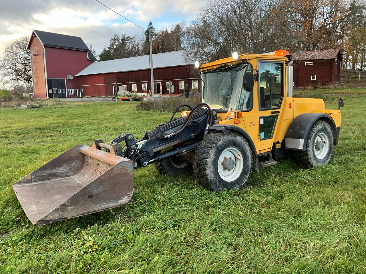 Lundberg 4200 - سيارة بلدية: صور 1 Lundberg 4200 - سيارة بلدية: صور 1