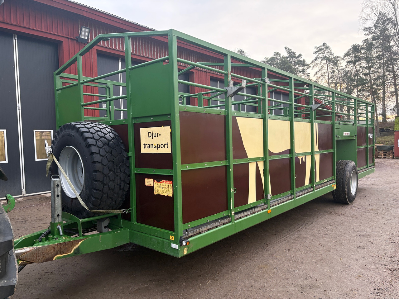 MOVA DTV9 - المقطورة الزراعية: صور 1 MOVA DTV9 - المقطورة الزراعية: صور 1