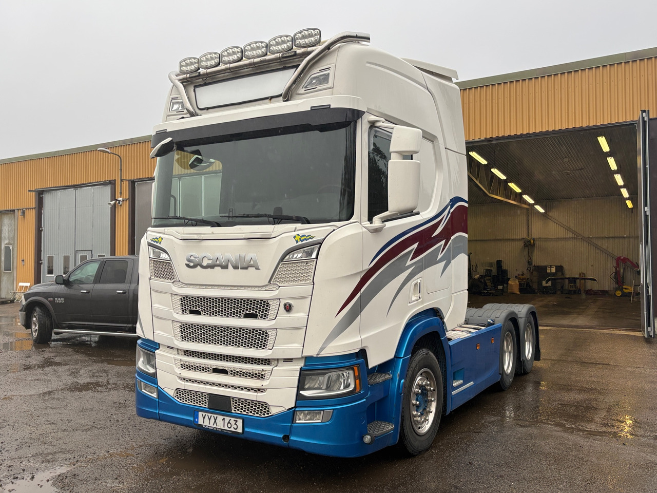 Scania R520 - شاحنة: صور 1 Scania R520 - شاحنة: صور 1