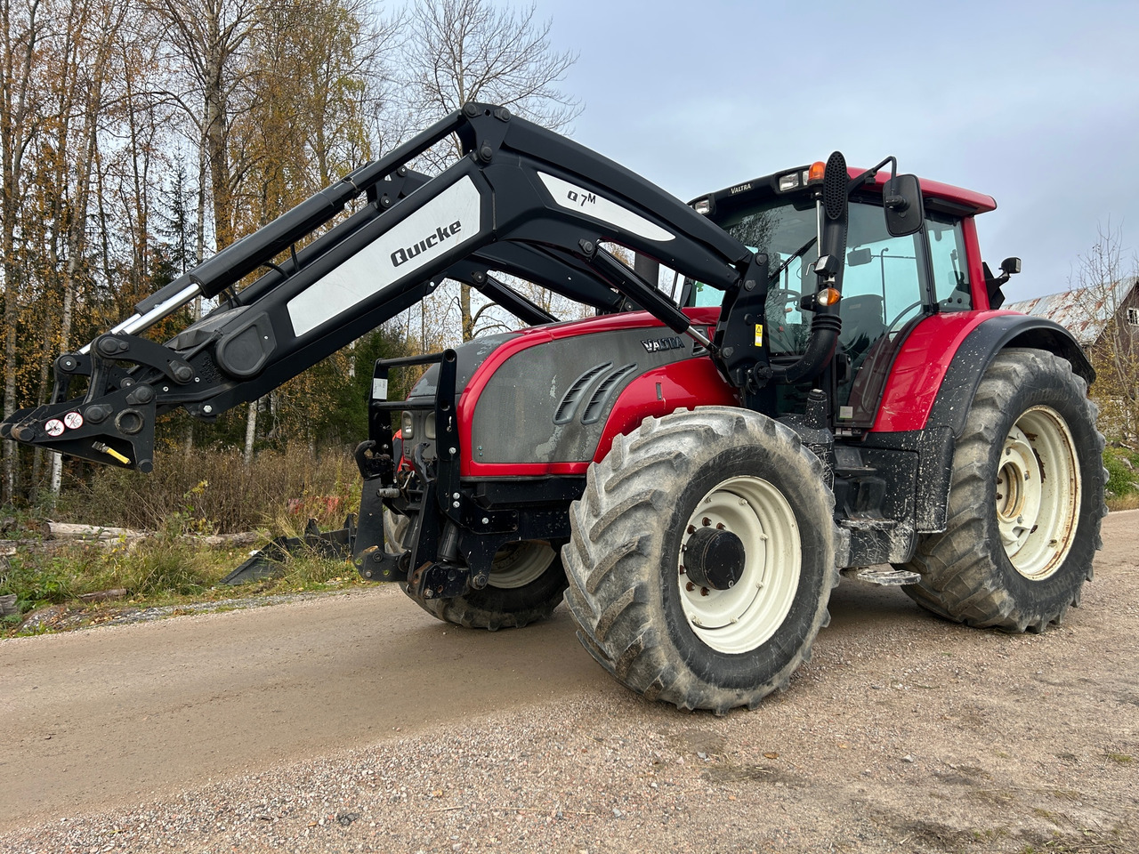 Valtra T202 - جرار: صور 1 Valtra T202 - جرار: صور 1