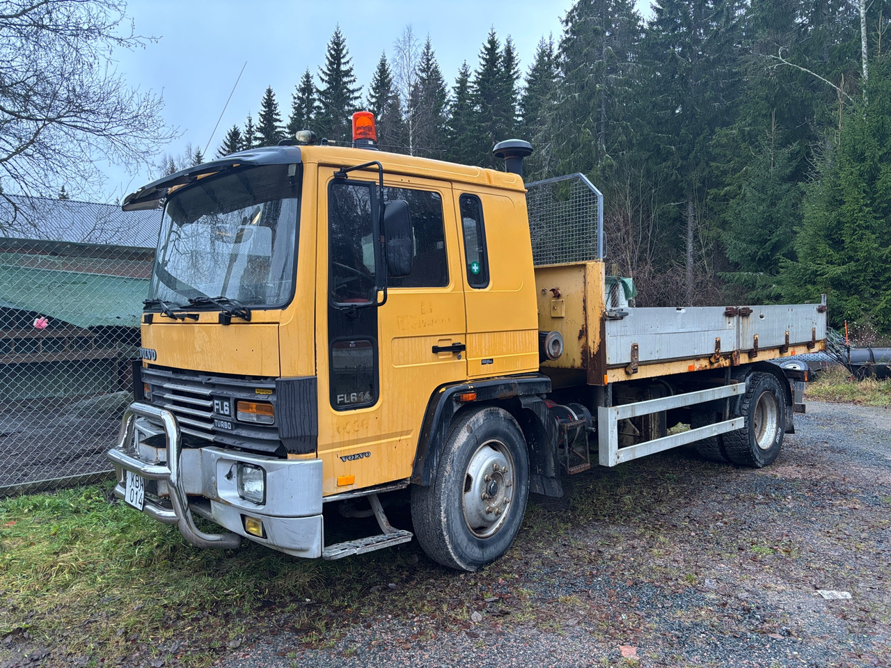 Volvo FL614 Turbo - شاحنة: صور 1 Volvo FL614 Turbo - شاحنة: صور 1