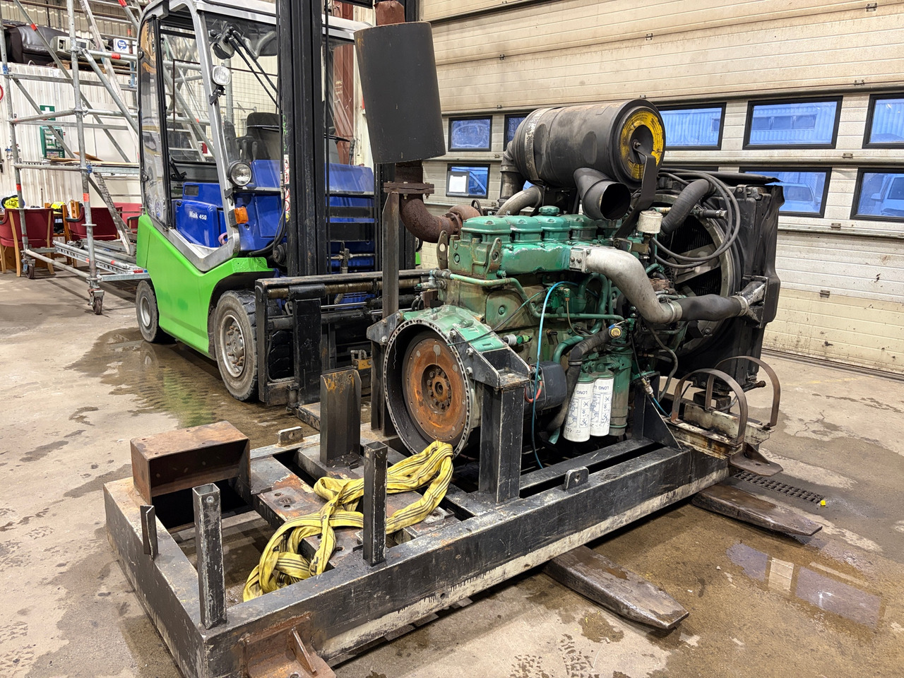 Volvo TD101F - المحرك - شاحنة: صور 1 Volvo TD101F - المحرك - شاحنة: صور 1