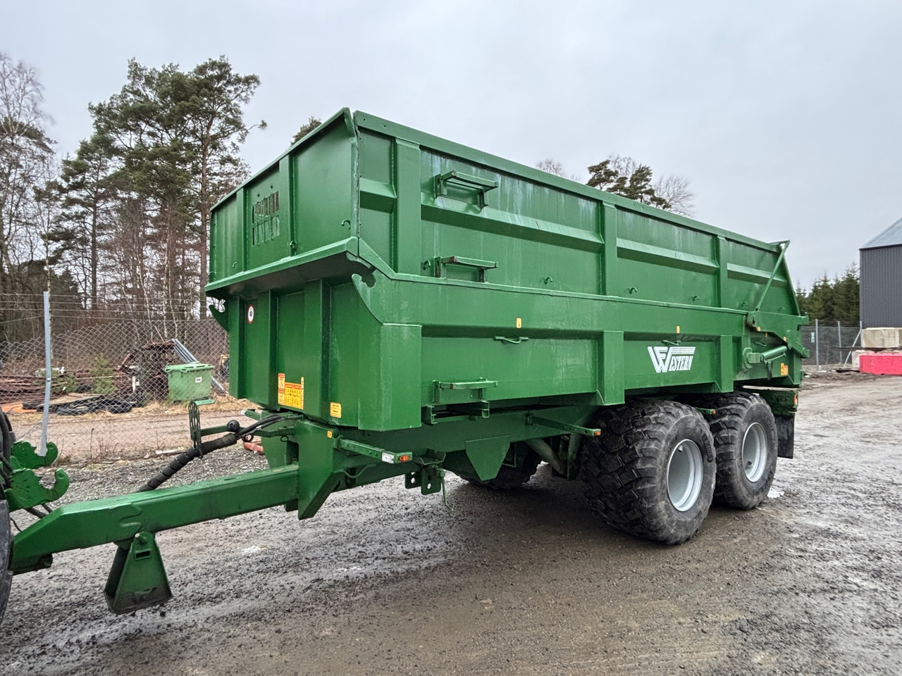 Western WF16DL - قلابة مقطورة: صور 1 Western WF16DL - قلابة مقطورة: صور 1