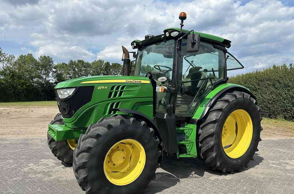 John Deere 6115R 6.115R - جرار: صور 1 John Deere 6115R 6.115R - جرار: صور 1