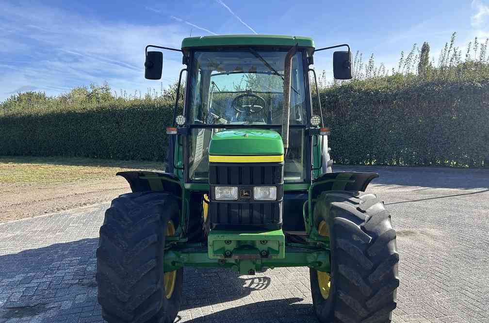 John Deere 6210 - جرار: صور 5 John Deere 6210 - جرار: صور 5