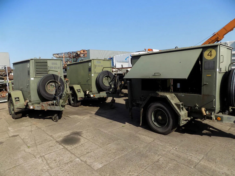 Deutz Deutz Bosch en Eisemann 25 kva aggregaat - مجموعة المولدات: صور 3 Deutz Deutz Bosch en Eisemann 25 kva aggregaat - مجموعة المولدات: صور 3