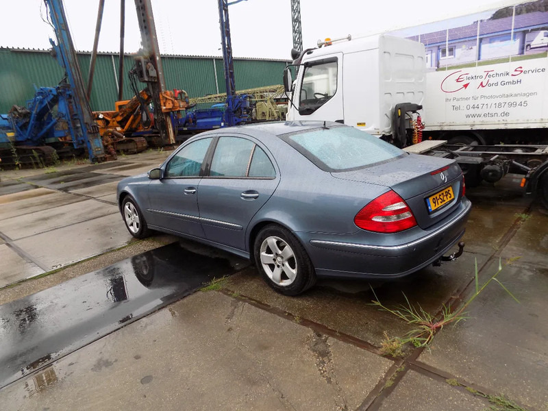 سيارة Mercedes-Benz E-Klasse 320 CDI sedan avantgarde: صور 6
