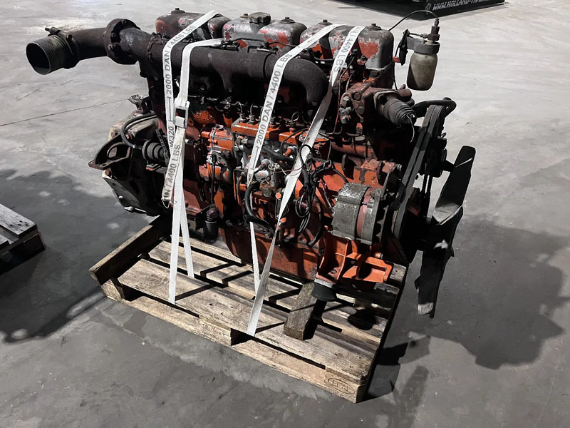 Scania DN 80.1 motor scania 82 - المحرك - شاحنة: صور 3 Scania DN 80.1 motor scania 82 - المحرك - شاحنة: صور 3