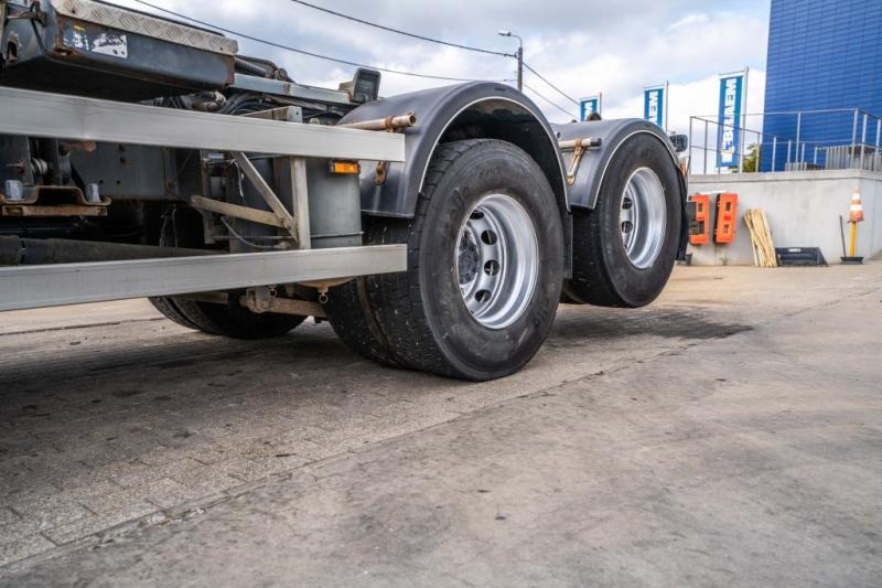 شاحنة ذات الخطاف DAF CF 85.410 6x2 + PALIFT: صور 8