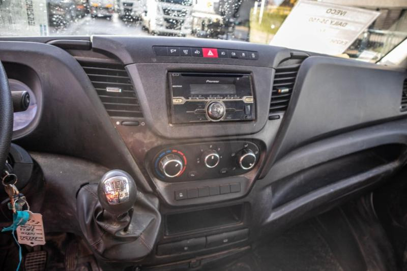 فان Iveco DAILY 35C150-DOKA: صور 9