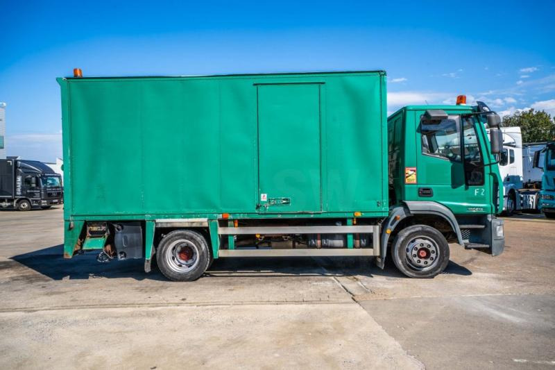 Iveco EUROCARGO 120E18 - بصندوق مغلق شاحنة: صور 3 Iveco EUROCARGO 120E18 - بصندوق مغلق شاحنة: صور 3