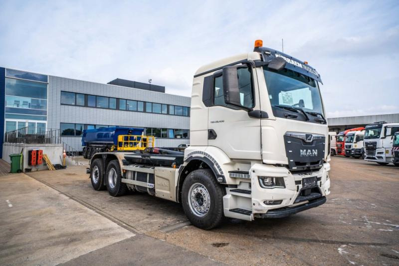 MAN TGS 26.430 6x2-4 BL - شاحنة ذات الخطاف: صور 2 MAN TGS 26.430 6x2-4 BL - شاحنة ذات الخطاف: صور 2