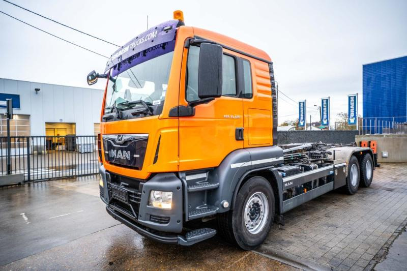 MAN TGS 33.420 BB - شاحنة ذات الخطاف: صور 3 MAN TGS 33.420 BB - شاحنة ذات الخطاف: صور 3