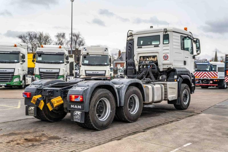 MAN TGS 33.500 BLS - 277.495 KM - شاحنة جرار: صور 4 MAN TGS 33.500 BLS - 277.495 KM - شاحنة جرار: صور 4