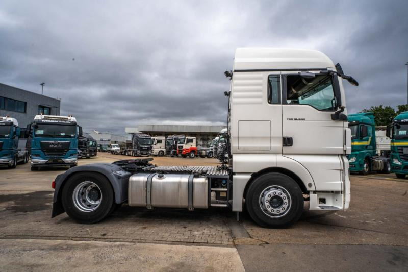 MAN TGX 18.400 XLX BLS - شاحنة جرار: صور 3 MAN TGX 18.400 XLX BLS - شاحنة جرار: صور 3