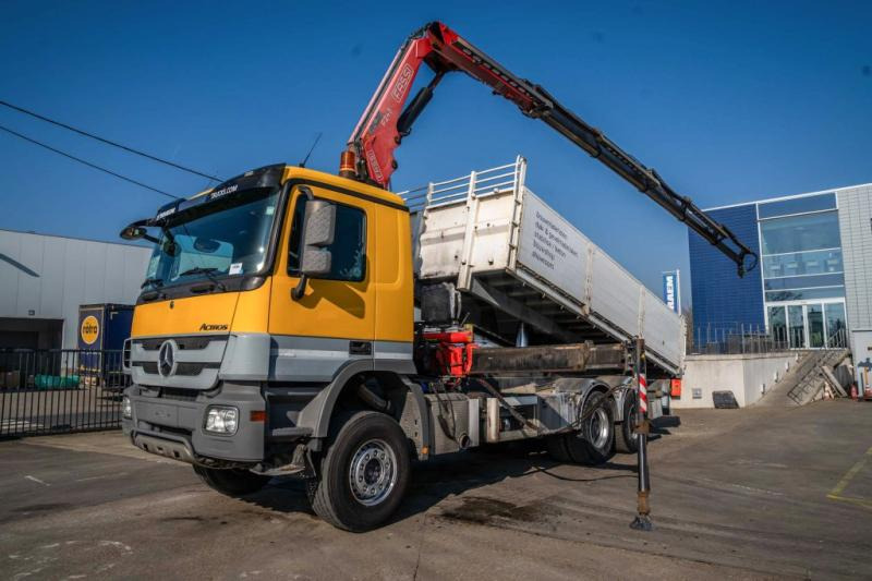 Mercedes ACTROS 3344 K-MP3+FASSI F245 - قلابات, شاحنة كرين: صور 1 Mercedes ACTROS 3344 K-MP3+FASSI F245 - قلابات, شاحنة كرين: صور 1