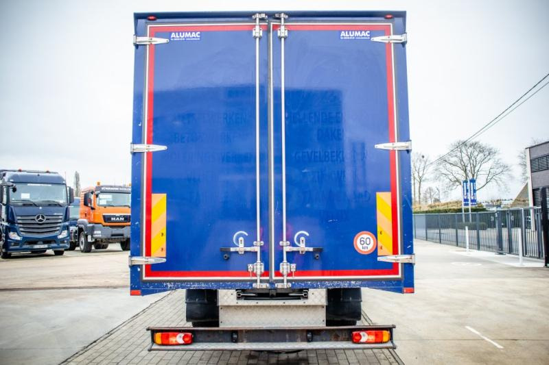 بصندوق مغلق شاحنة Renault D210-12T-E6 - 50000 KM: صور 7 بصندوق مغلق شاحنة Renault D210-12T-E6 - 50000 KM: صور 7