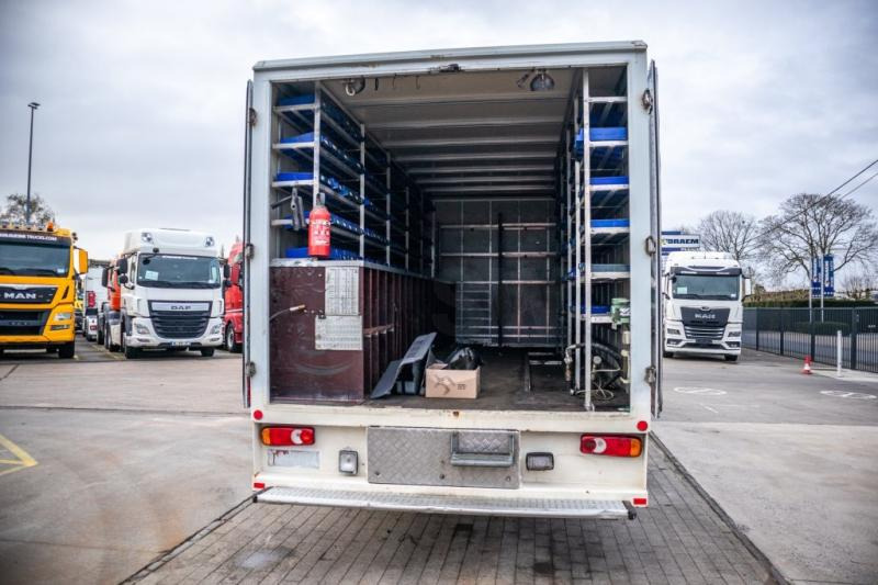 Renault MIDLUM 180 DCI (8.5t) - بصندوق مغلق شاحنة: صور 5 Renault MIDLUM 180 DCI (8.5t) - بصندوق مغلق شاحنة: صور 5