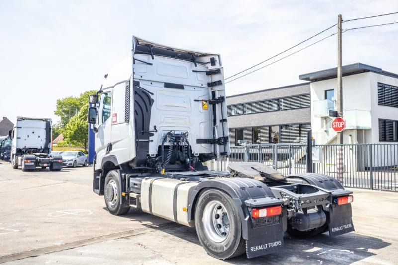 Renault T440 - شاحنة جرار: صور 3 Renault T440 - شاحنة جرار: صور 3