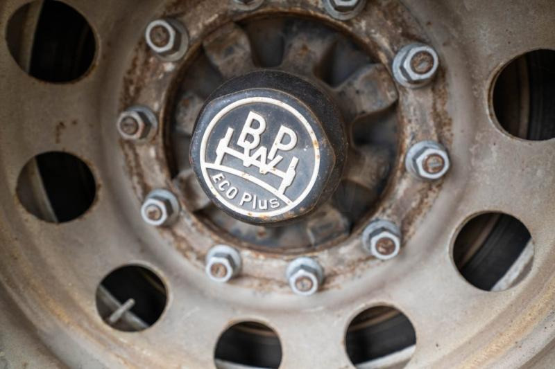 نصف مقطورة مسطحة Royen CRANE/KRAAN HMF 2820 K6: صور 9 نصف مقطورة مسطحة Royen CRANE/KRAAN HMF 2820 K6: صور 9