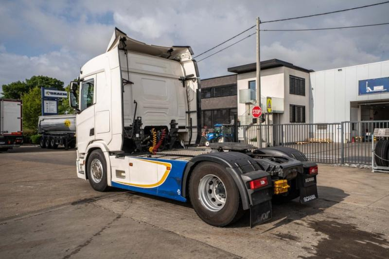 Scania R450 + KIPHYDR. - شاحنة جرار: صور 5 Scania R450 + KIPHYDR. - شاحنة جرار: صور 5